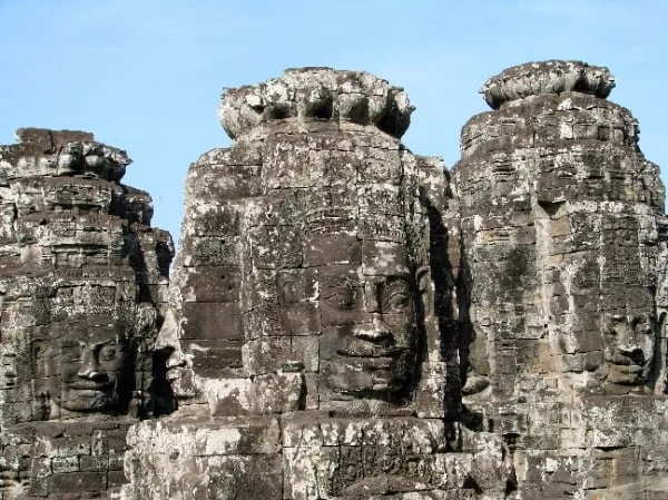bayon-angkor-2007