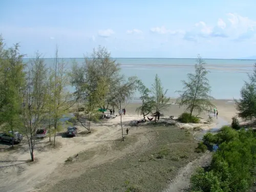 Visit to the beach, Pak Phanang and the Laem Talumphuk peninsula