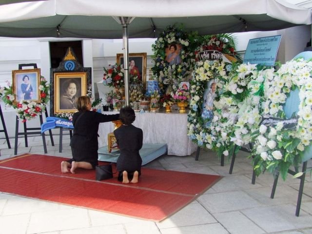 Funérailles princesse royale thailande 2008