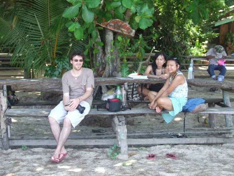 waiting boat koh chang - ranong - thailand