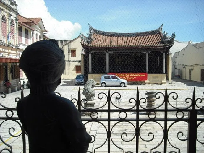 khoo kongsi penang courtyard