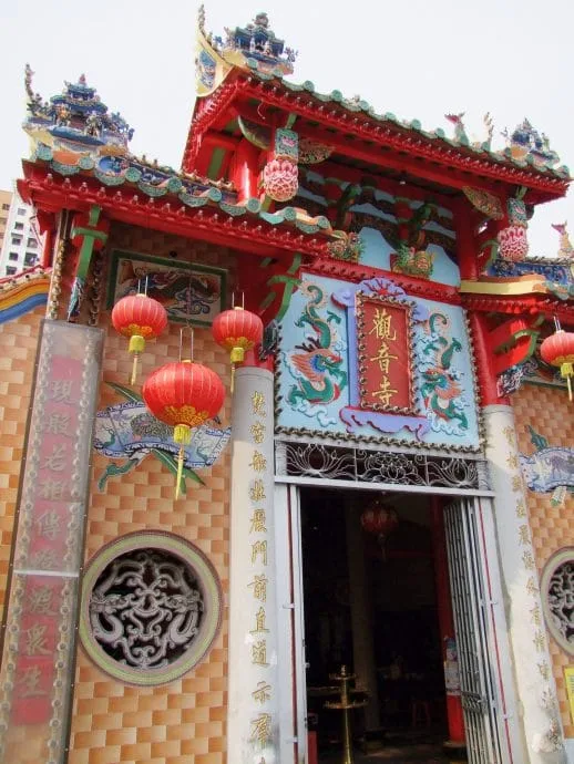 chinese temple kuan im see penang malaysia