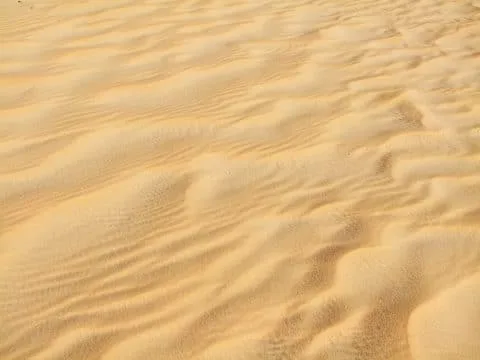 shapes on dunes mui ne - vietnam