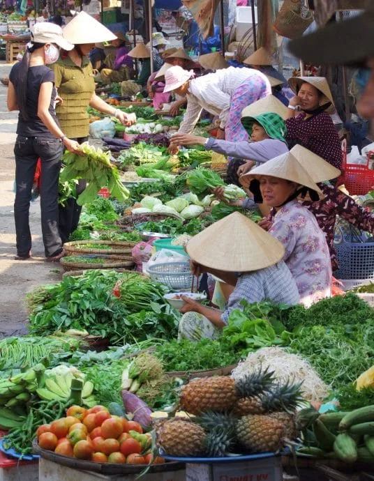 hoi an market - vietnam