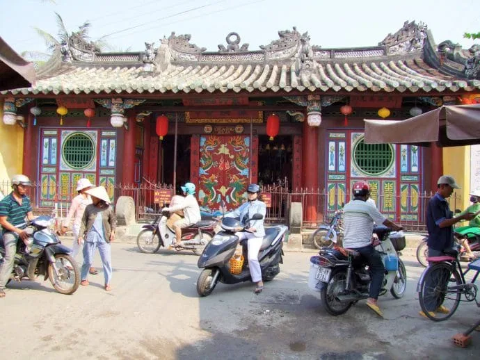 hoi an pagoda - vietnam