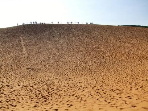 mui ne - red dunes slide track - vietnam