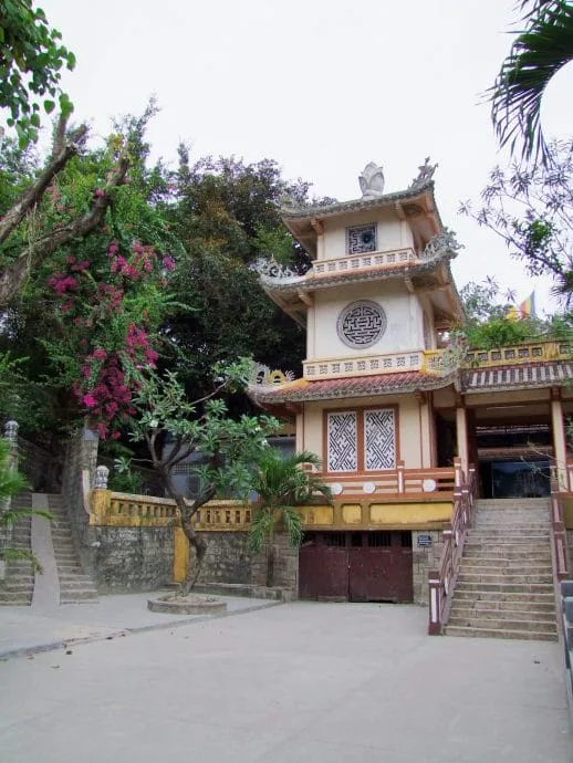 long son nha trang pagoda - vietnam