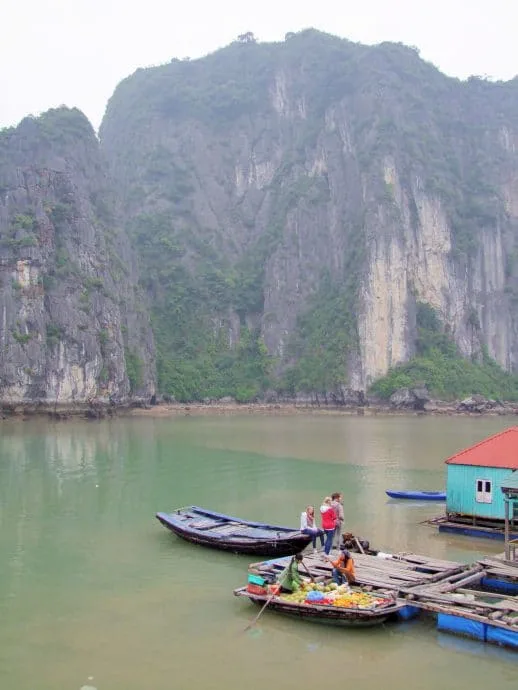 halong bay - vietnam