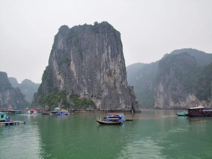 halong bay - vietnam