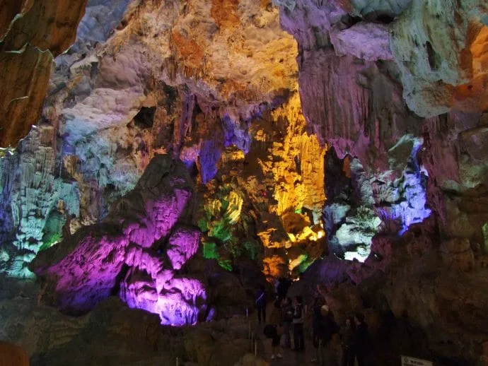 halong bay cave - vietnam