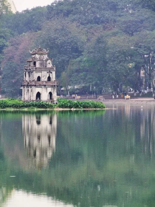 hoan kiem lake hanoi - vietnam