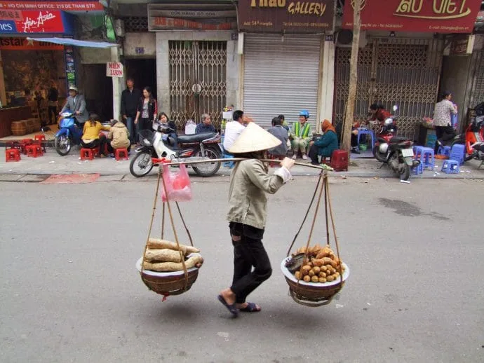 hanoi street - vietnam 2010