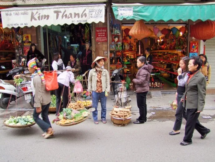hanoi street - vietnam 2010