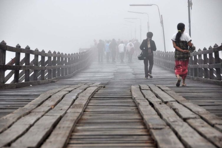 Sangkhlaburi-brouillard-matinal-pont