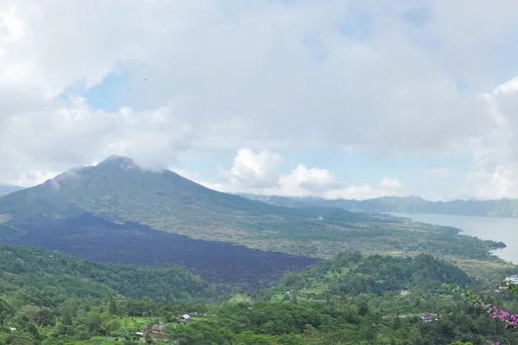 cover bali center mount batur