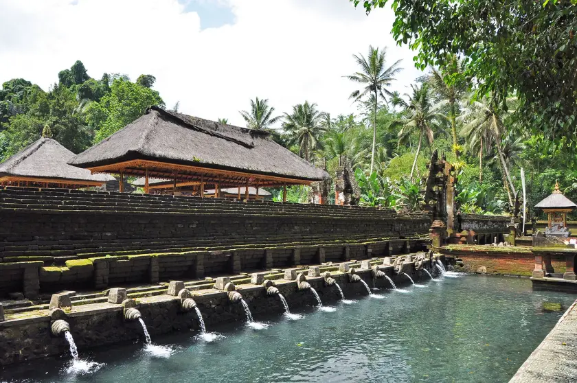 cover bali center temple pura tirta empul