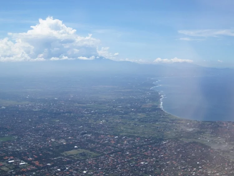 take off from bali - return thailand