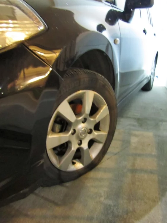 flat tire return thailand