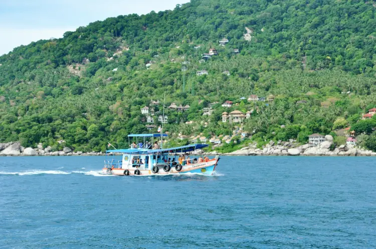 return to ko tao after visiting ko nang yuan - thailand