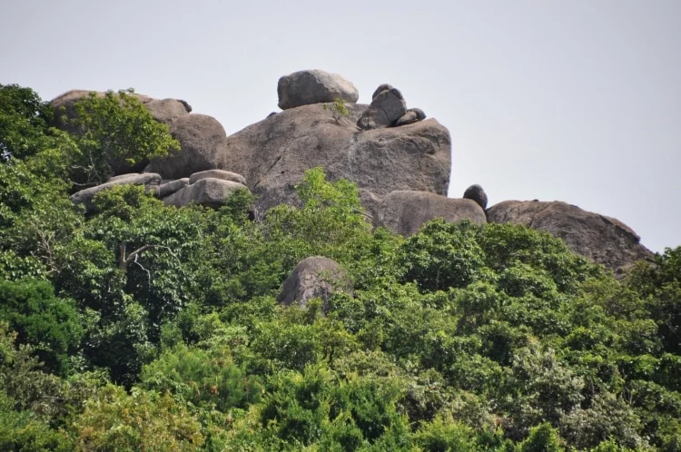 rock from ko nang yuan viewpoint - thailand