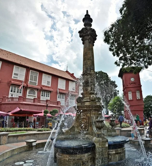 fontaine dutch square - malacca - malaisie