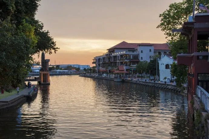 canal malacca - malaisie