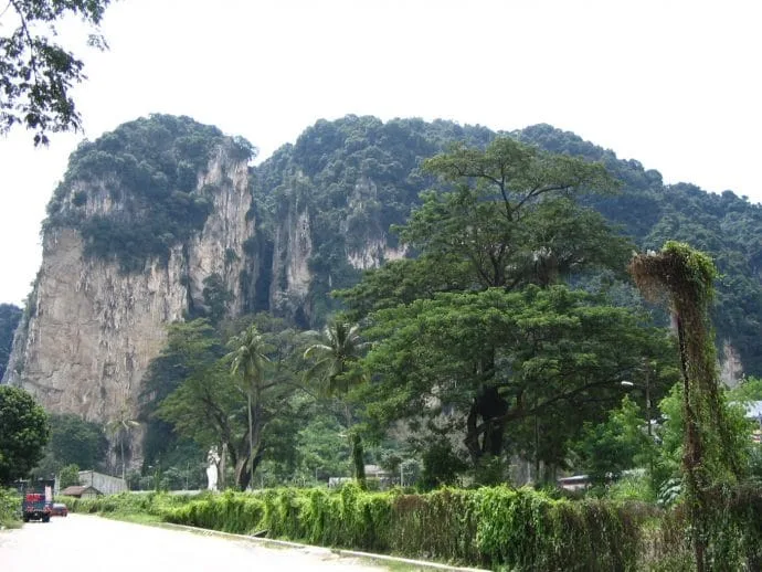 Batu mountain caves before KTM