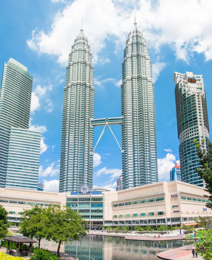 Petronas Tower Kuala Lumpur - Malaysia