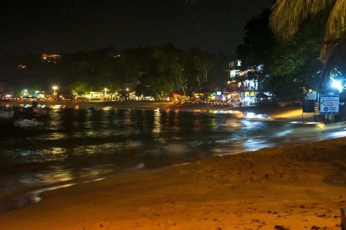 galle night beach - sri lanka
