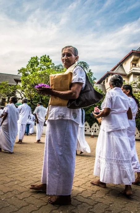 faithful tooth temple - kandy - sri lanka