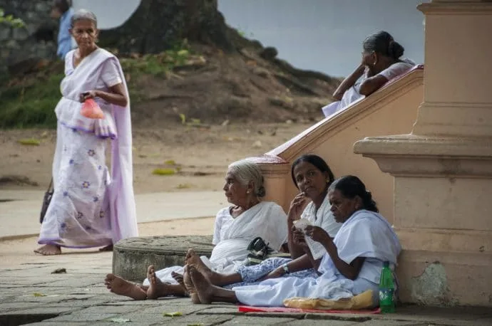 temple of the tooth - kandy - sri lanka