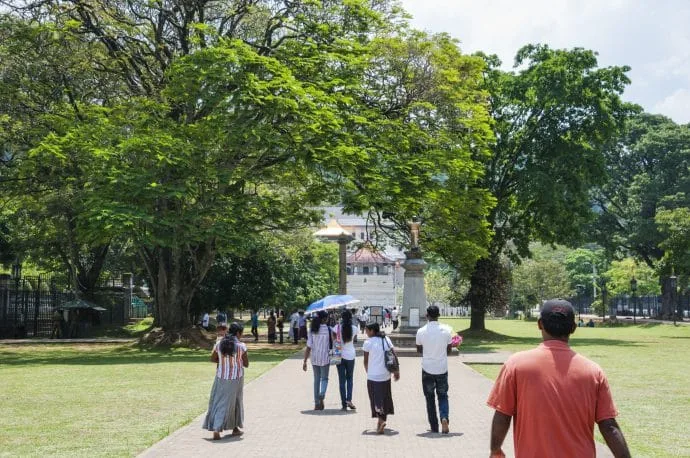 temple of the tooth - kandy - sri lanka