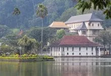 tooth temple kandy lake - sri lanka