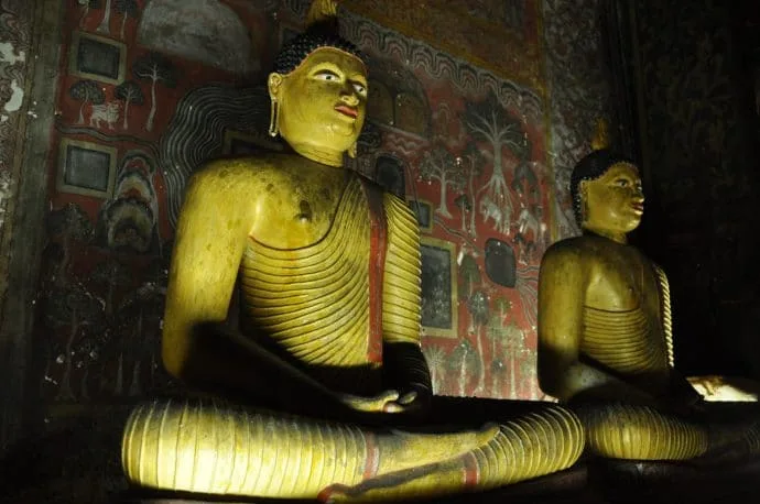 cave new temple - dambulla - sri lanka