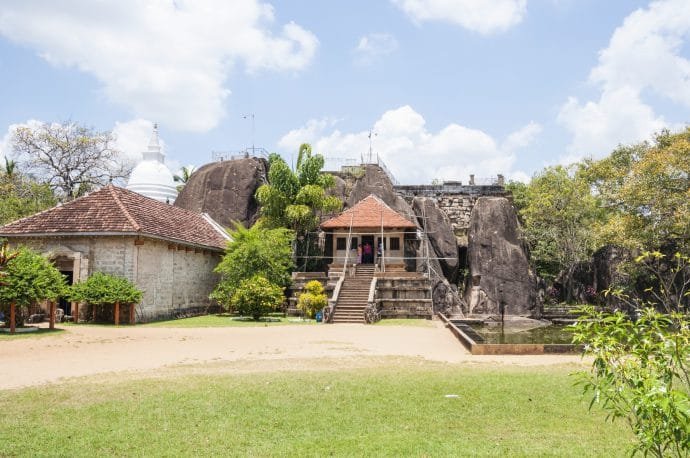 isurumuniya vihara - anuradhapura - sri lanka