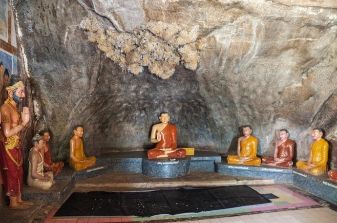 isurumuniya vihara - anuradhapura - sri lanka