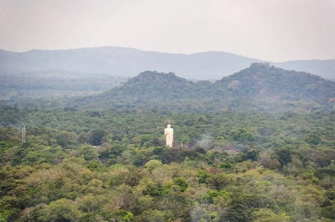 lion rock - sigiriya - sri lanka