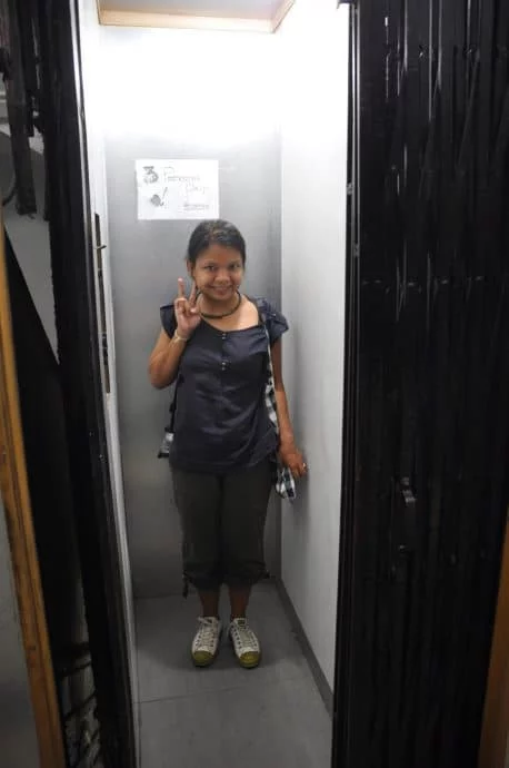 in elevator esplanade chambers calcutta hotel - india