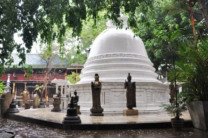 gangaramaya temple - colombo - sri lanka