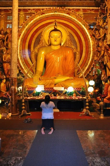 gangaramaya temple - colombo - sri lanka