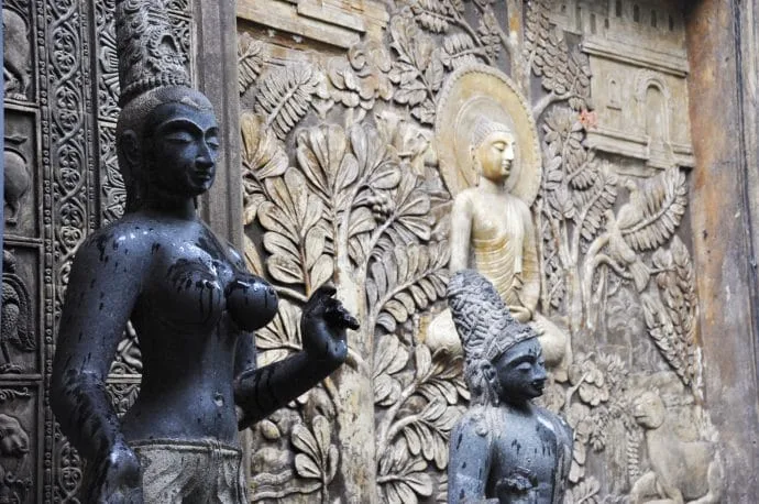 gangaramaya temple - colombo - sri lanka