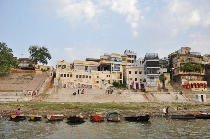 boat trip ganges varanasi - india