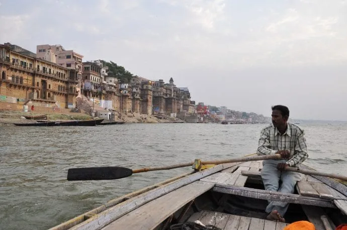 boat trip ganges varanasi - india