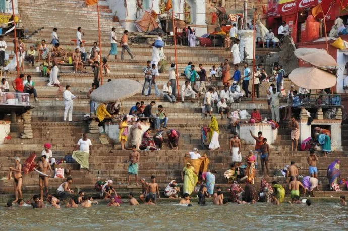 boat trip ganges varanasi - india