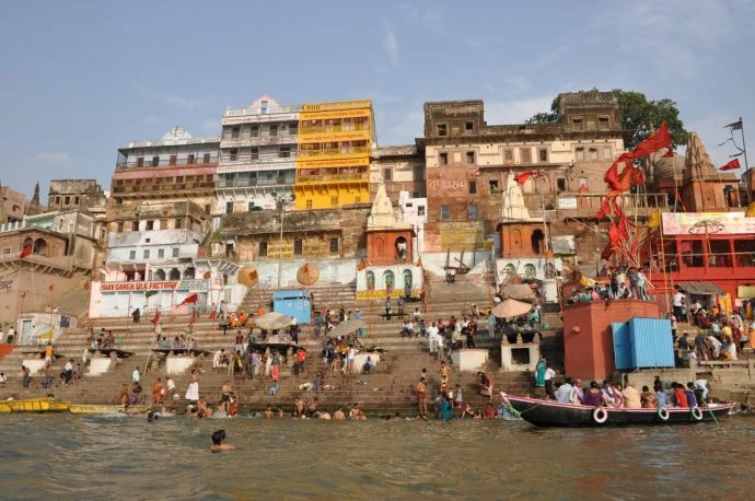 boat trip ganges varanasi - india