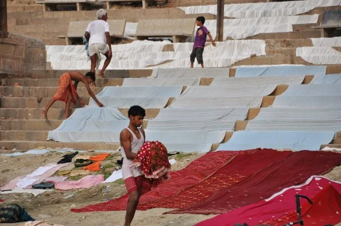 boat trip ganges varanasi - india