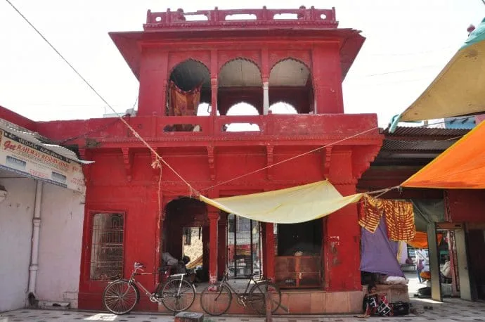 durga temple varanasi - india