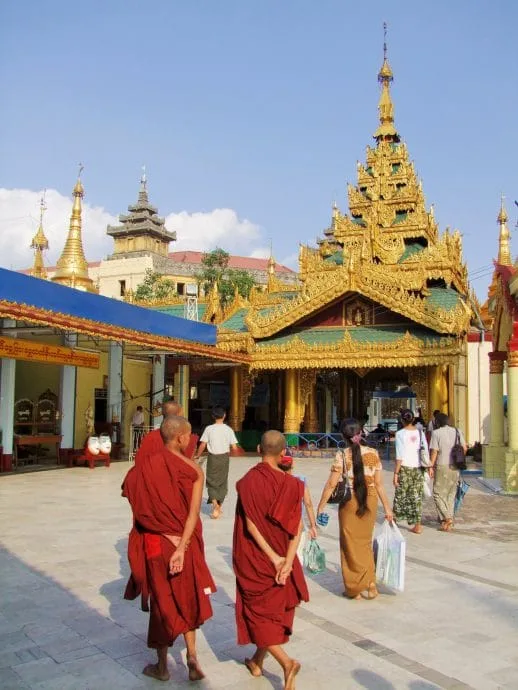 Sule Pagoda Yangon 2008 - Myanmar