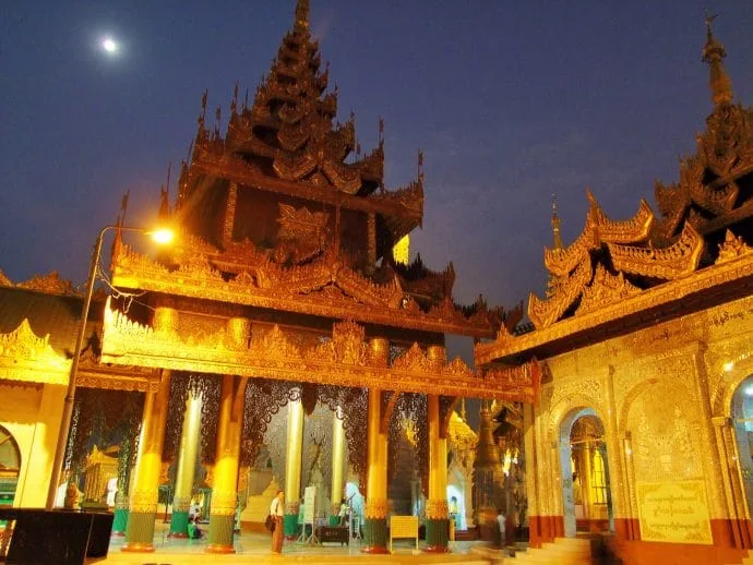 shwedagon pagoda Yangon 2008 - Myanmar