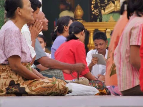 shwedagon pagoda Yangon 2008 - Myanmar